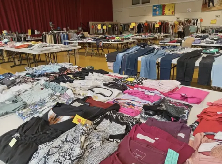 Braderie automne-hiver à  Saint-Lys