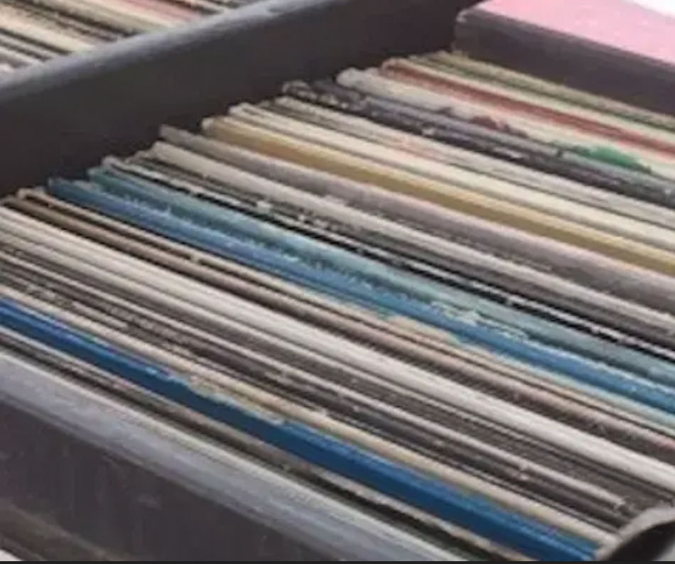 Disques vinyles PETITS PRIX vinyls CDs CD vinyle vinyl k7 à Montpellier