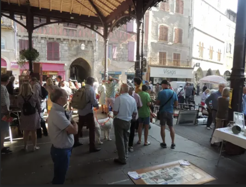 Brocante de Toussaint à Figeac
