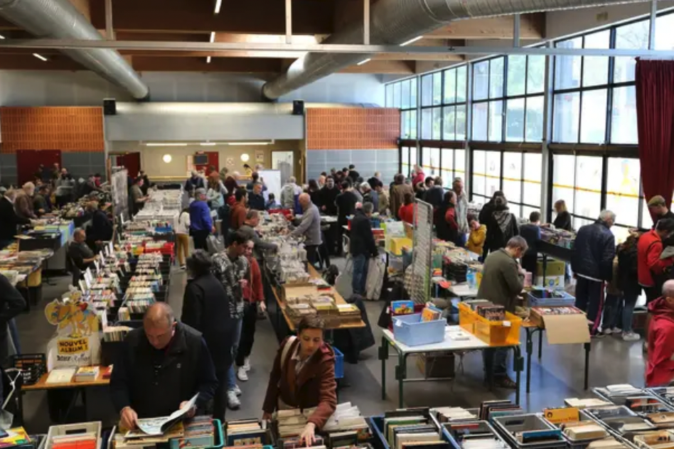 BOURSE BD et VINYL à Odos